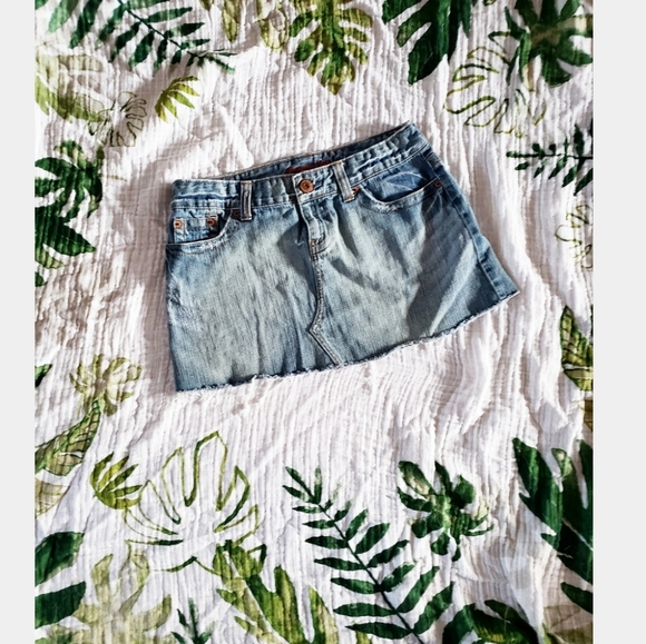American Eagle Denim Mini Skirt - Picture 1 of 4